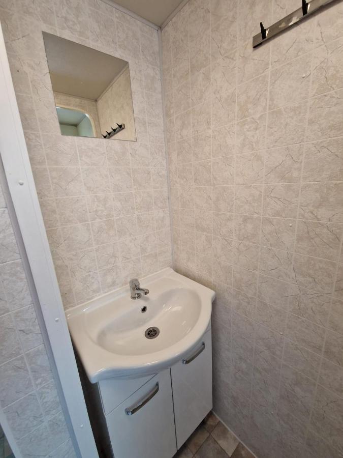 Stacaravan Verhuur Drenthe Hotel Eext Bagian luar foto